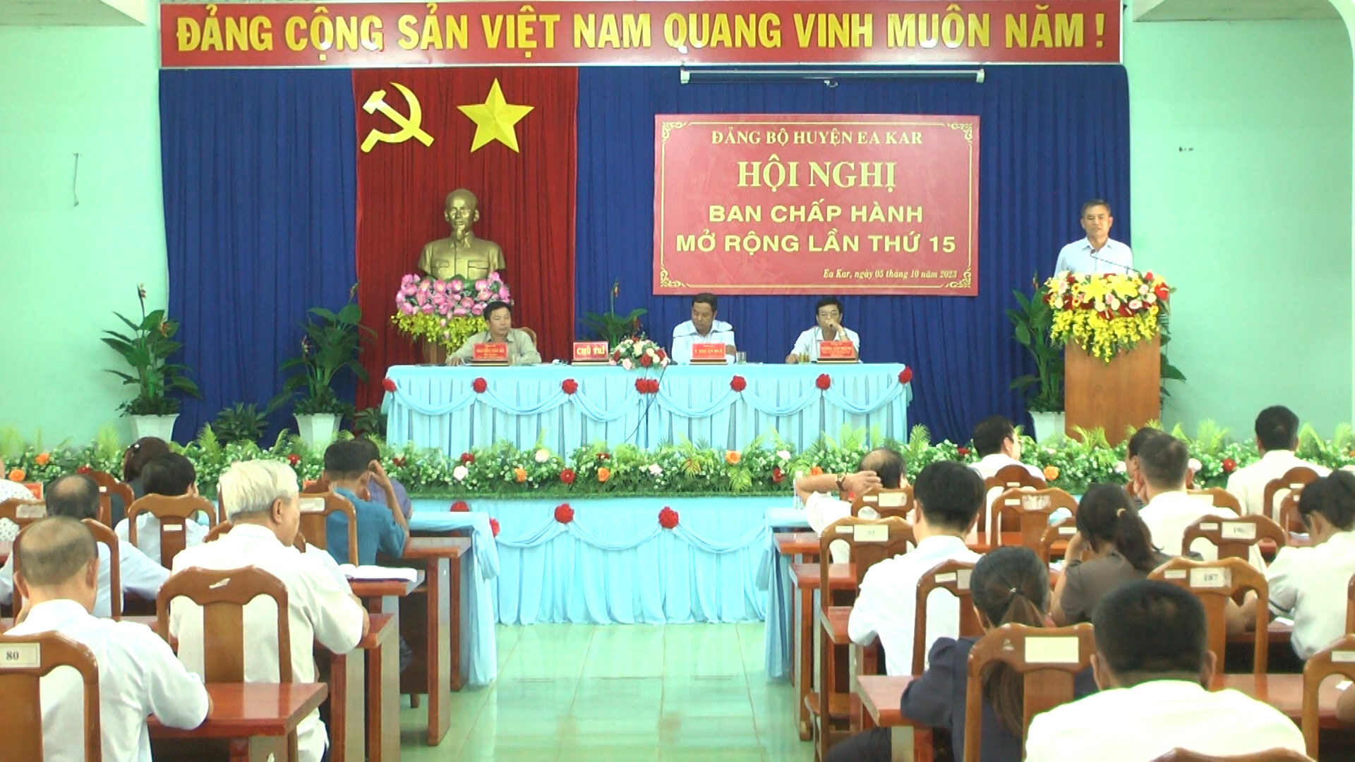 HANHBUI DRT5053.00_36_11_13.Still168